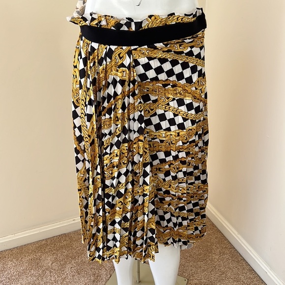 BALENCIAGA Size 34 / XS pleated printed asymmetrical crepe midi skirt - Picture 5 of 15